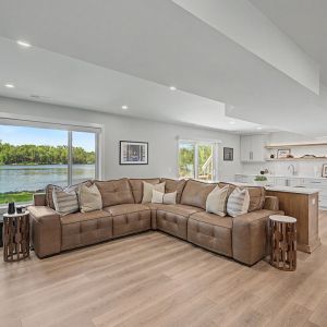 27-web-or-mls-7217_Pineview_Lane_North_27_print.jpg