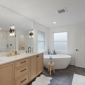 Bathroom-Gallery-1-October_2025.jpg